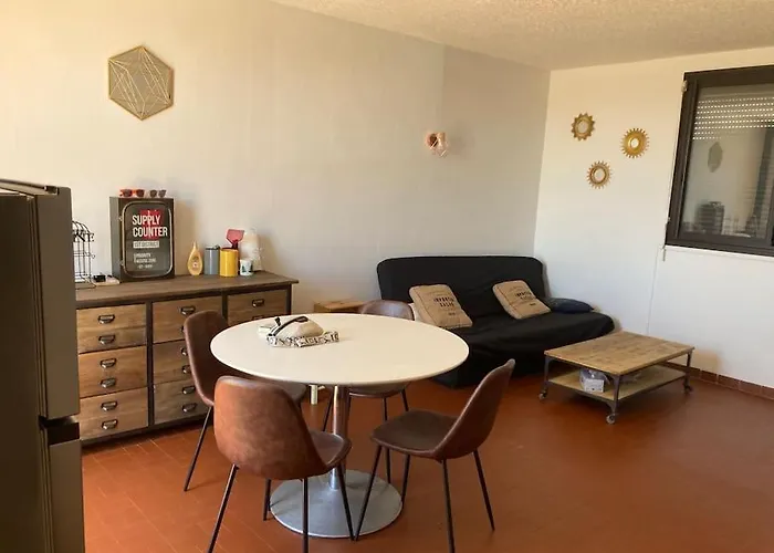 3 Ch Proche Lydia * 르발카레스